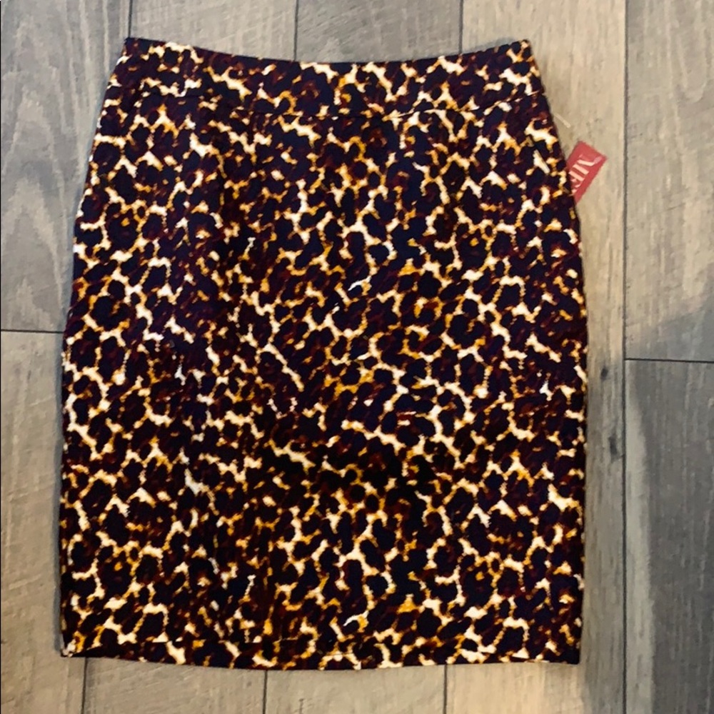 Leopard skirt